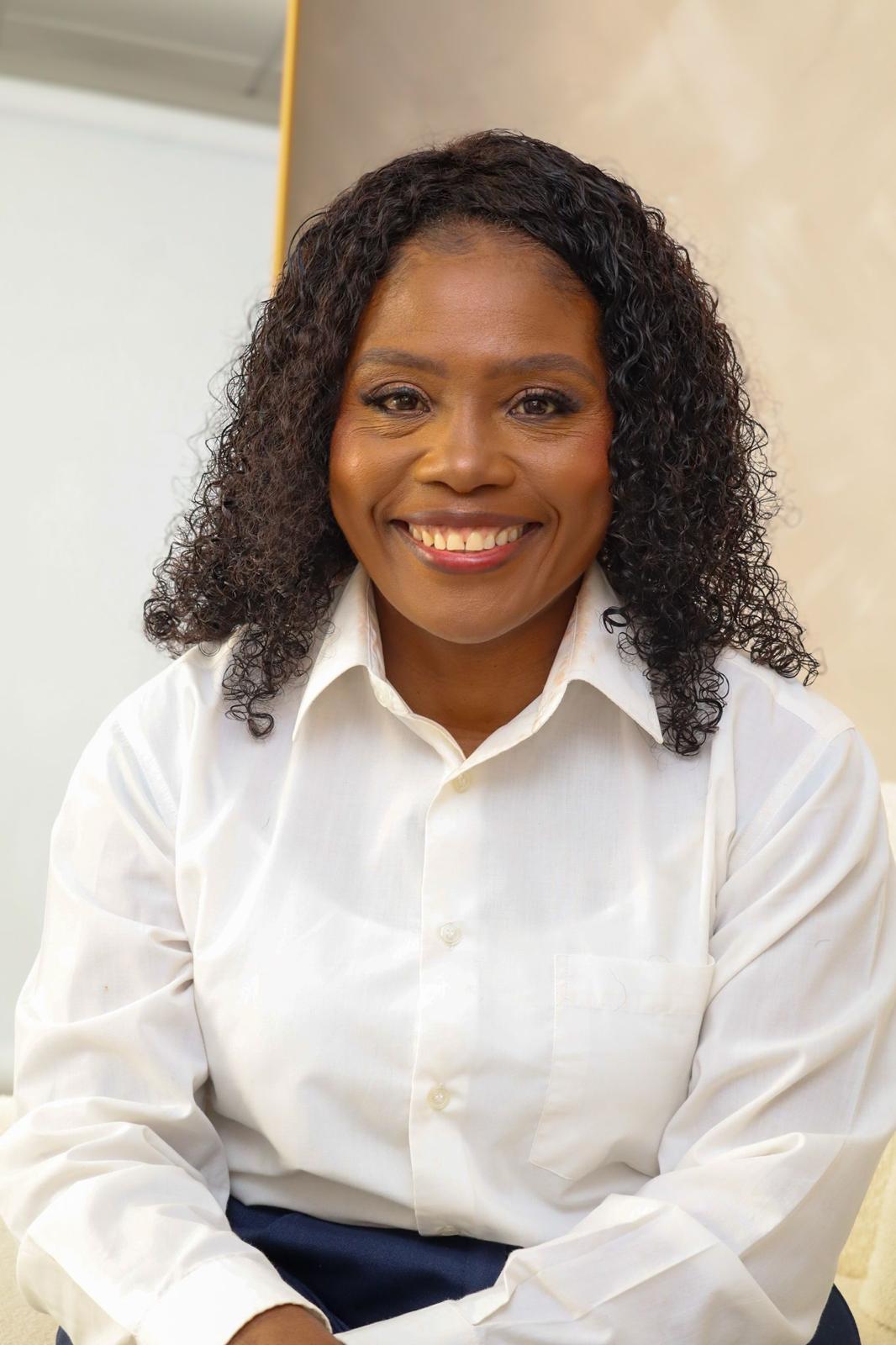 Dra. Linete Rosário - portrait 5